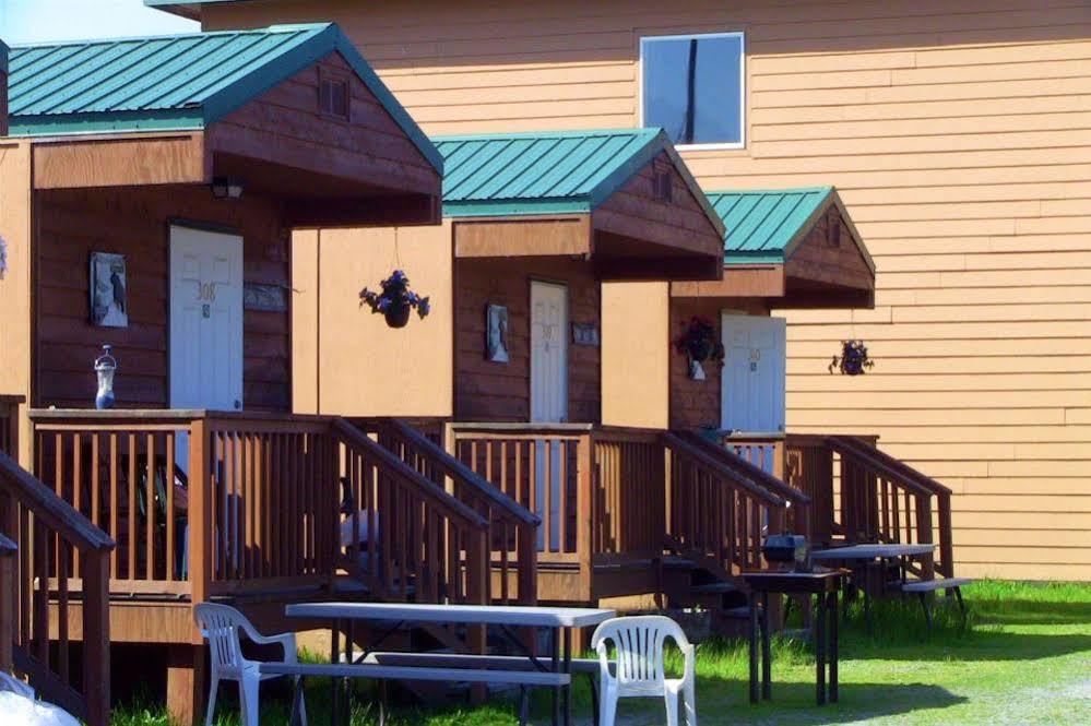 Totem Hotel And Suites Valdez Exterior foto